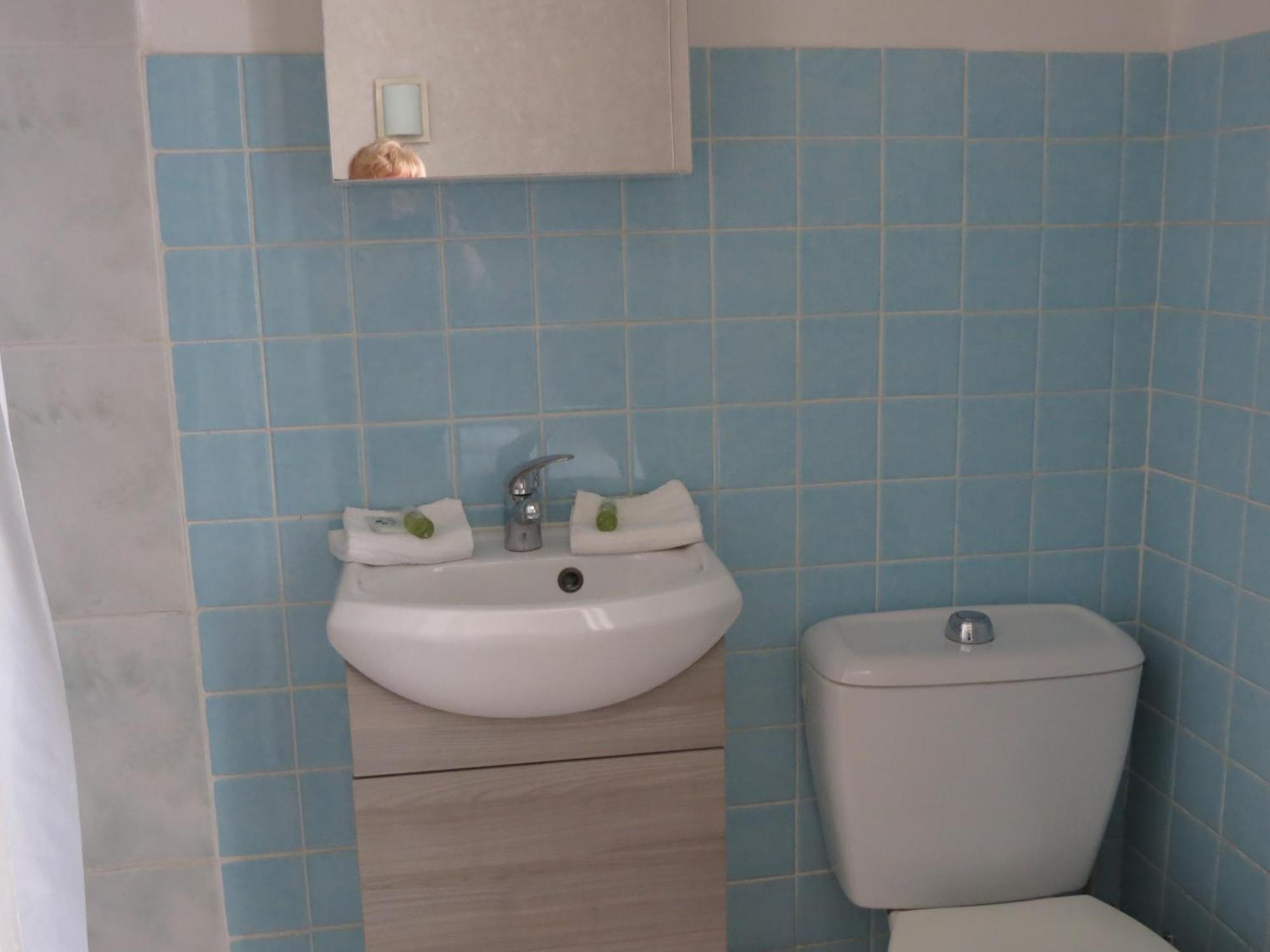 Au Petit Bearn Hotel 3*