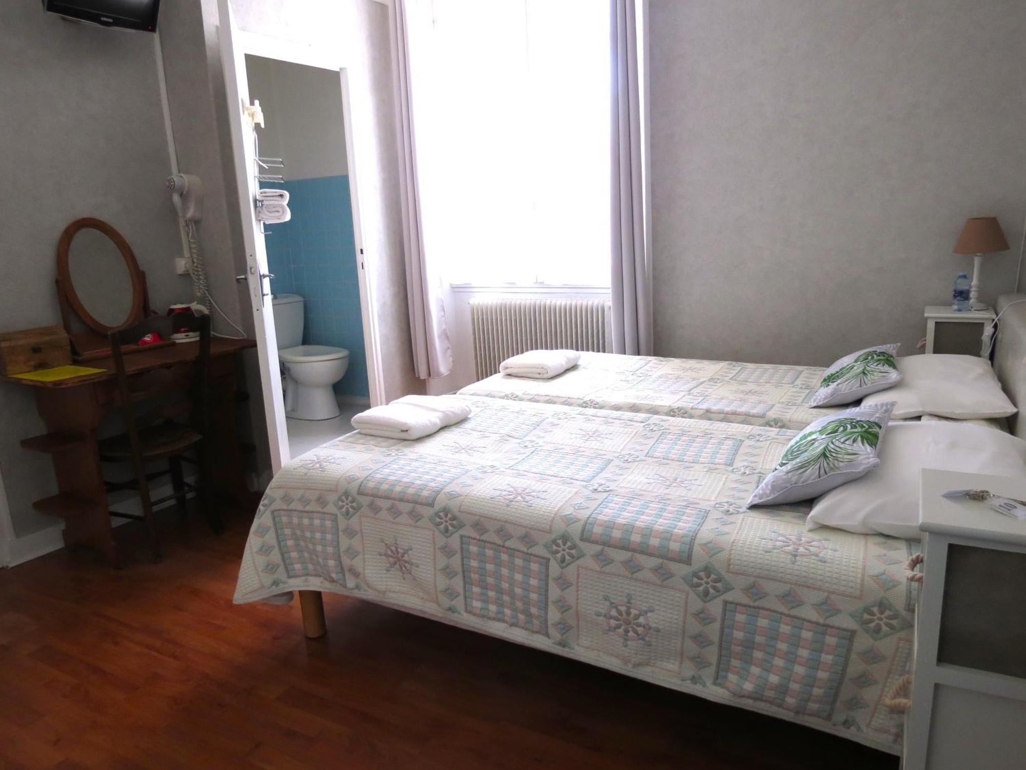 Au Petit Bearn 3* Salies-de-Bearn